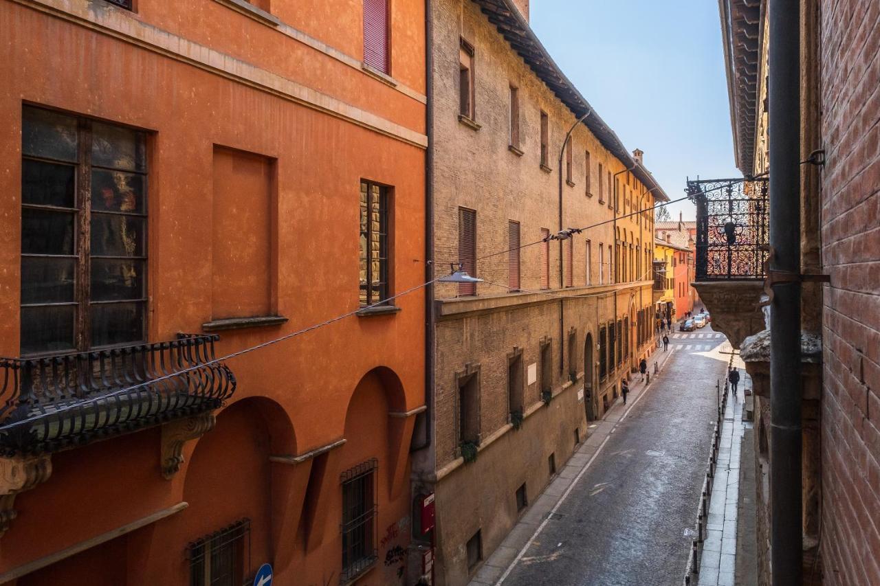 Appartamento D'Azeglio Nel Salotto Di Bologna Exterior foto